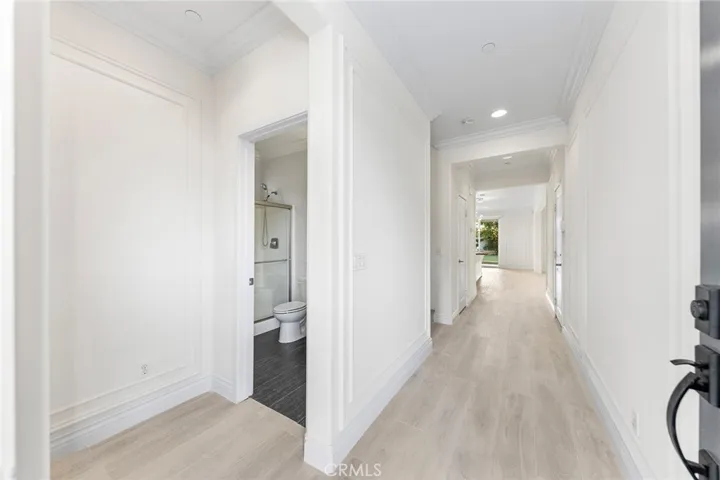 7035 Stratus Street, Eastvale, California 92880