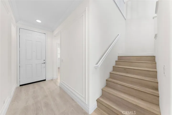 7035 Stratus Street, Eastvale, California 92880