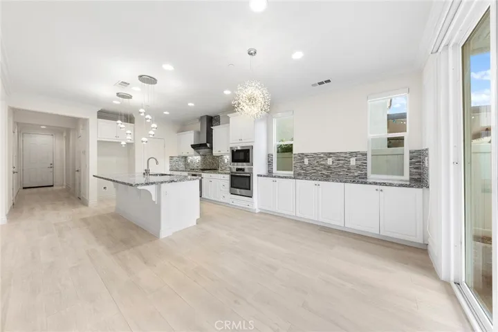 7035 Stratus Street, Eastvale, California 92880