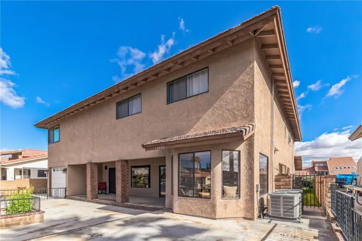 13490 Anchor Drive, Victorville, California 92395