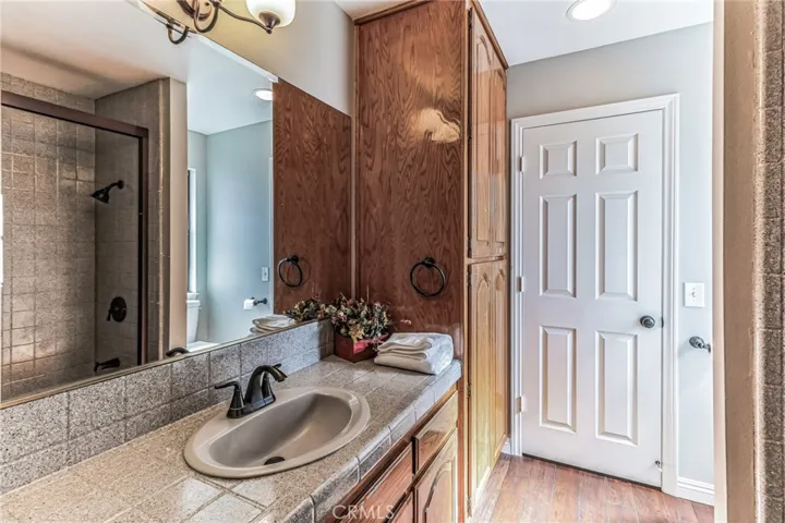 13490 Anchor Drive, Victorville, California 92395