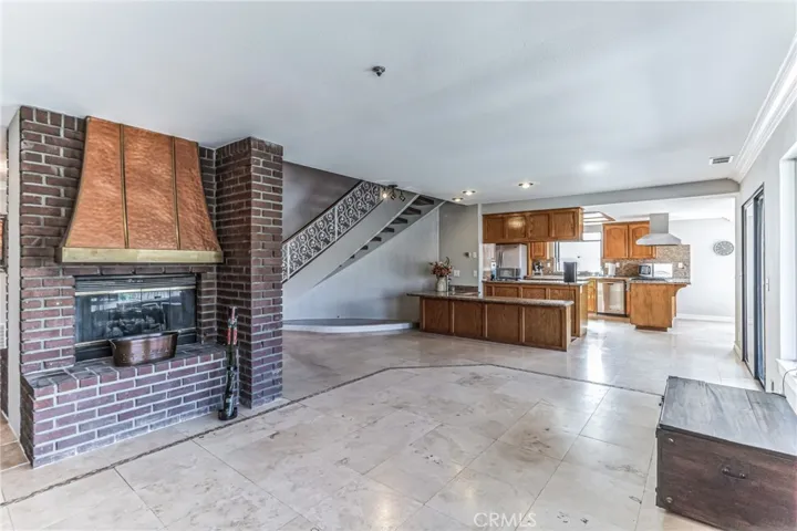 13490 Anchor Drive, Victorville, California 92395