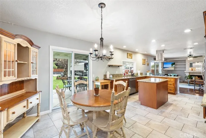 19150 Rising Sun Road, Corona, California 92881