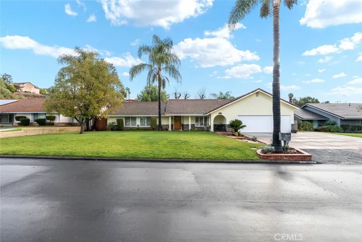 19150 Rising Sun Road, Corona, California 92881
