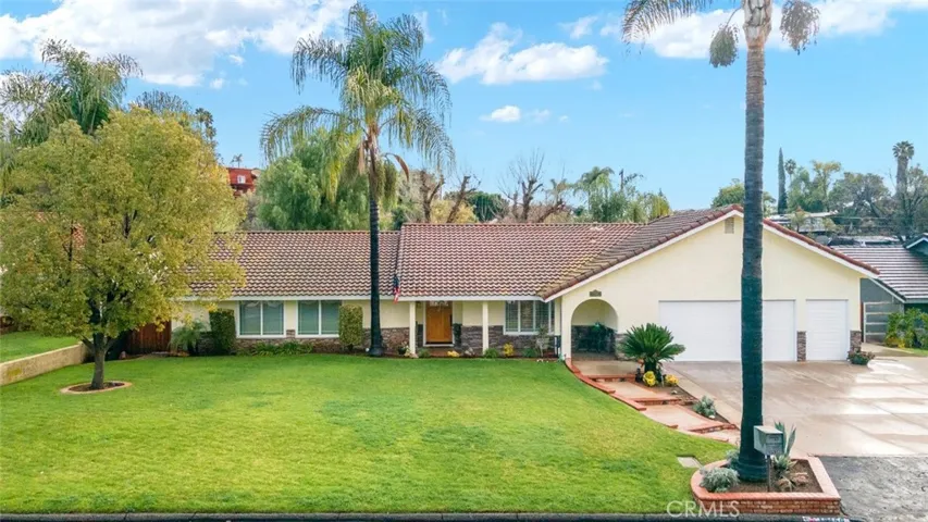 19150 Rising Sun Road, Corona, California 92881