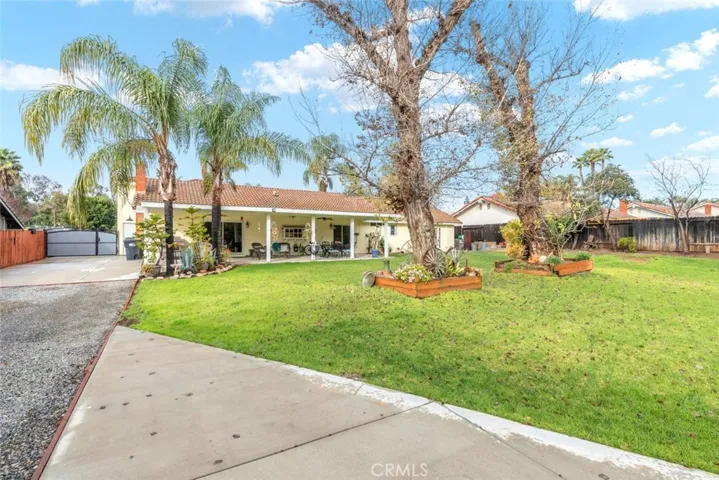 19150 Rising Sun Road, Corona, California 92881