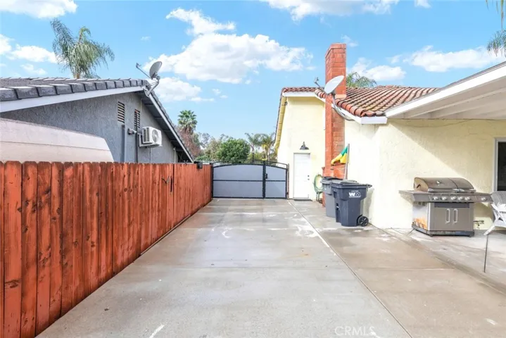 19150 Rising Sun Road, Corona, California 92881