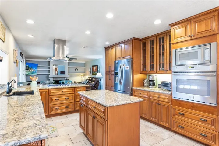 19150 Rising Sun Road, Corona, California 92881