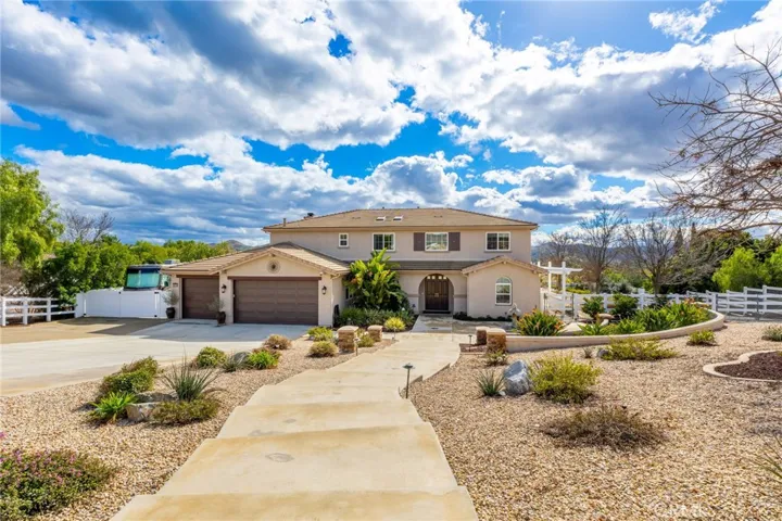 17421 La Serena Ct., Riverside, California 92504