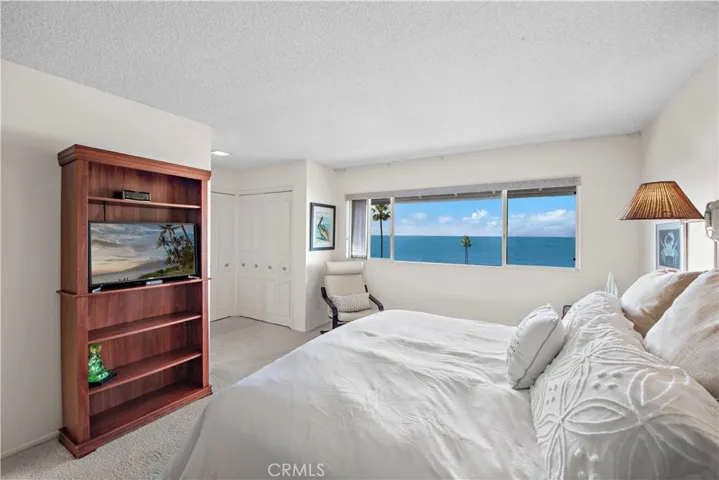 42 Blue Lagoon, Laguna Beach, California 92651