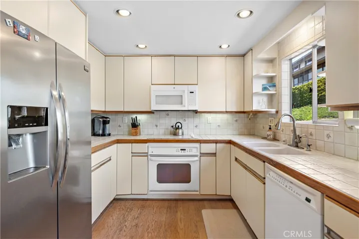 42 Blue Lagoon, Laguna Beach, California 92651