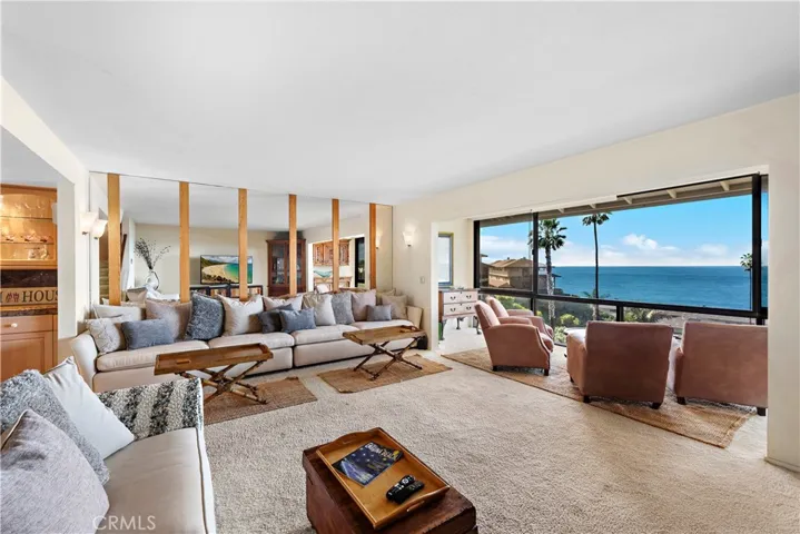42 Blue Lagoon, Laguna Beach, California 92651