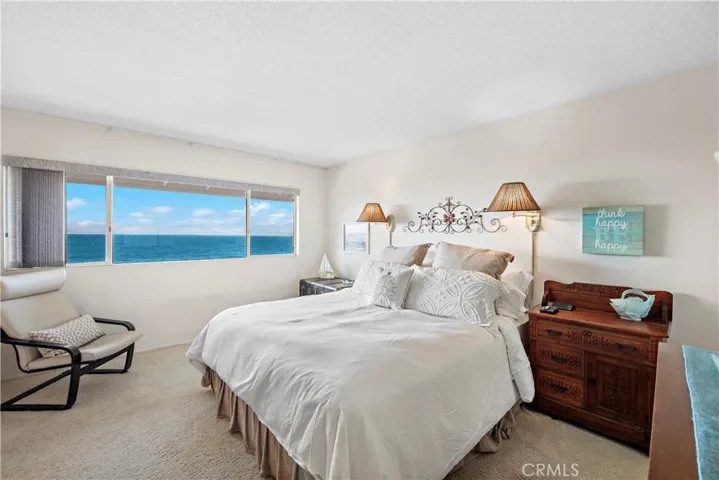 42 Blue Lagoon, Laguna Beach, California 92651