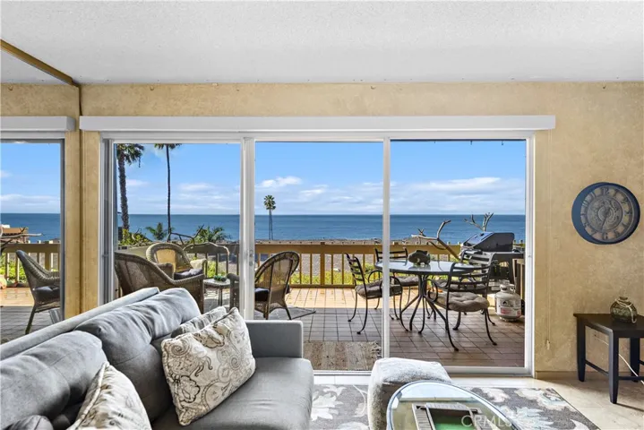 42 Blue Lagoon, Laguna Beach, California 92651