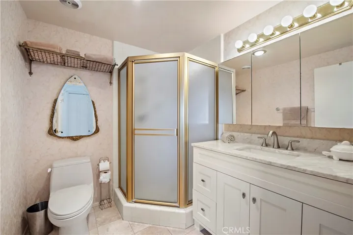 42 Blue Lagoon, Laguna Beach, California 92651