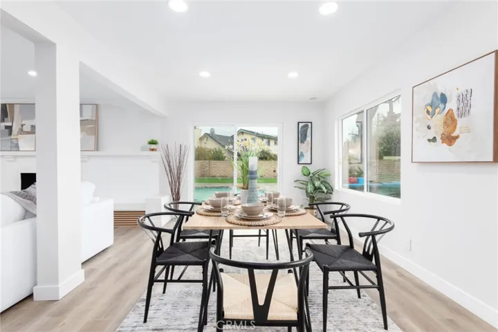 10228 Amestoy Avenue, Northridge, California 91325