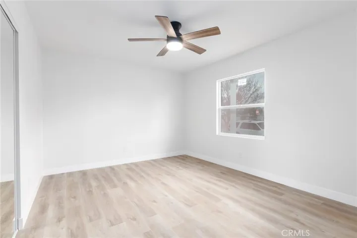 10228 Amestoy Avenue, Northridge, California 91325