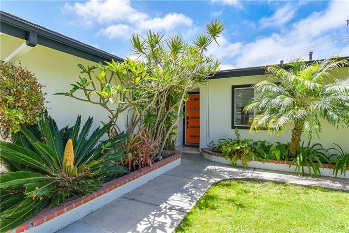 641 Joann Street, Costa Mesa, California 92627