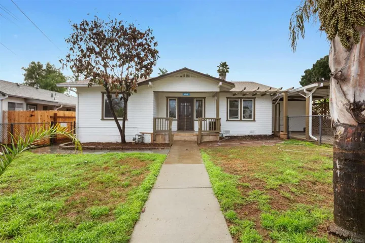 845 W 3rd Ave, Escondido, California 92025