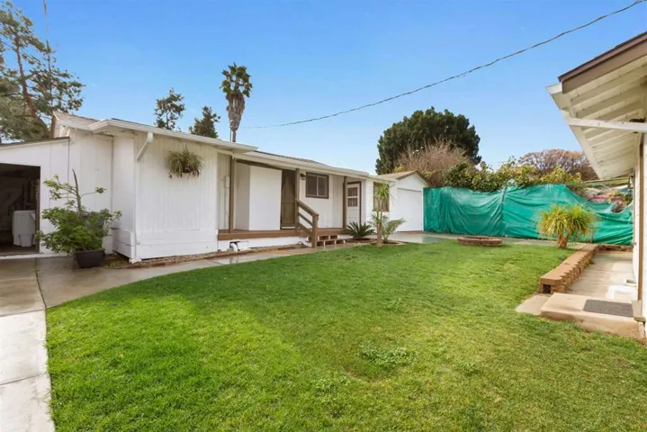 845 W 3rd Ave, Escondido, California 92025
