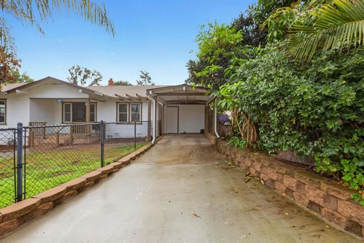 845 W 3rd Ave, Escondido, California 92025
