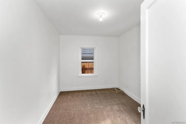 845 W 3rd Ave, Escondido, California 92025