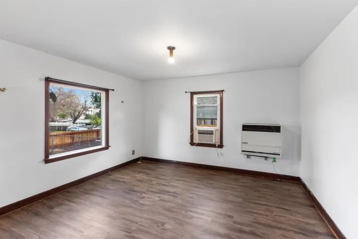 845 W 3rd Ave, Escondido, California 92025