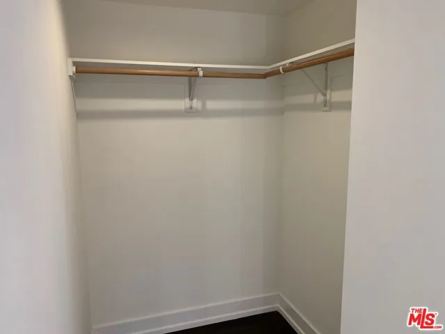 727 W 7th Street 1210, Los Angeles, California 90017