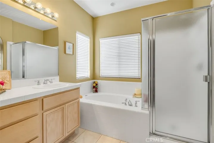 11864 Tuscana Court, Moorpark, California 93021