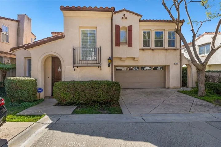 11864 Tuscana Court, Moorpark, California 93021