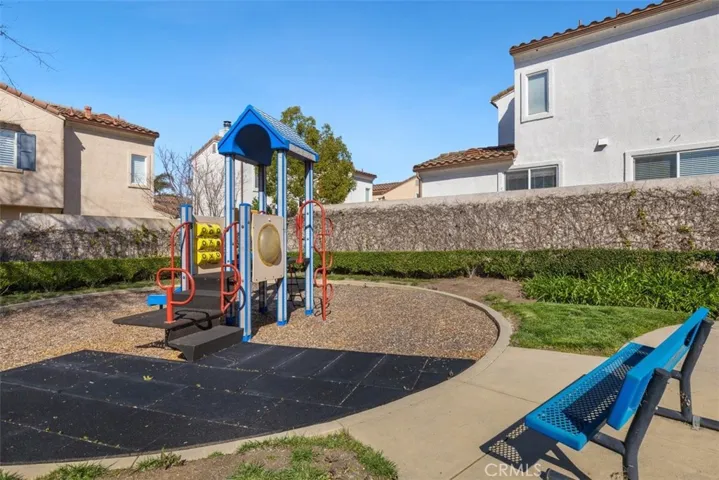 11864 Tuscana Court, Moorpark, California 93021