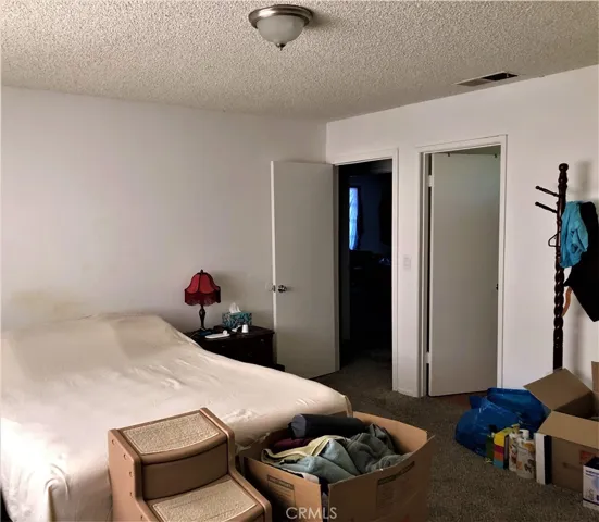12885 Chief Joseph Road, Apple Valley, California 92308