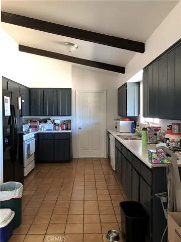 12885 Chief Joseph Road, Apple Valley, California 92308