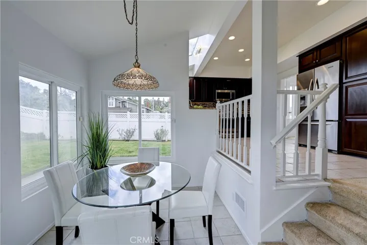 Relaxing views of the lush backyard from the kitchen nook.