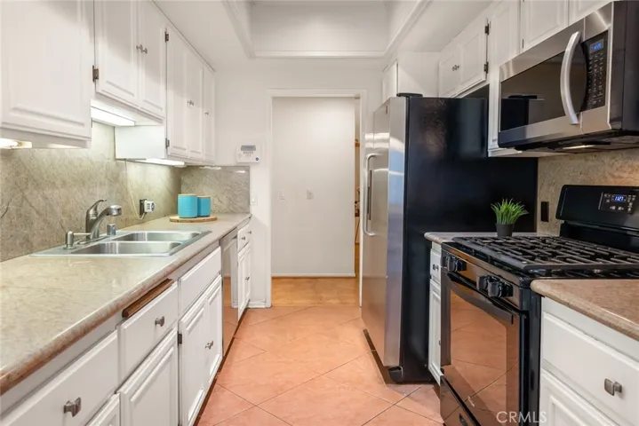 4707 Willis Avenue 104, Sherman Oaks, California 91403