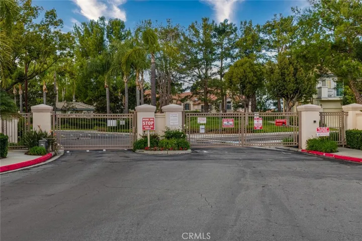8020 E Treeview Court, Anaheim Hills, California 92808