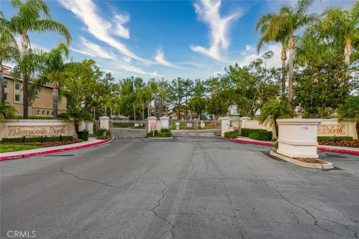 8020 E Treeview Court, Anaheim Hills, California 92808