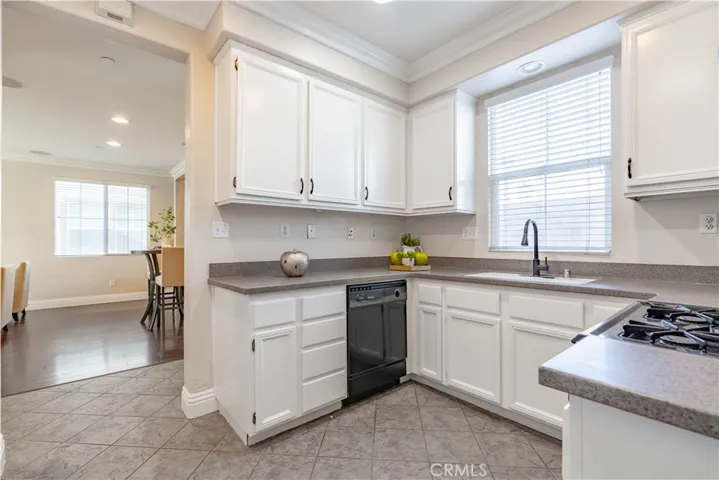 3396 Cande Way, Riverside, California 92503