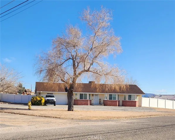 8745 Devon Avenue, Hesperia, California 92345