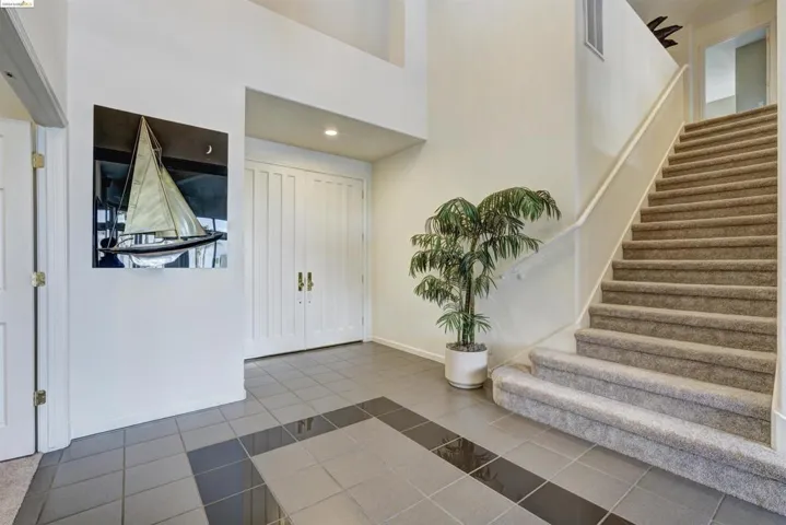 5665 Sunfish Ct, Discovery Bay, California 94505