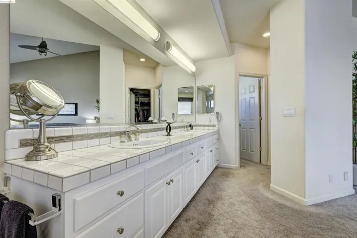 5665 Sunfish Ct, Discovery Bay, California 94505