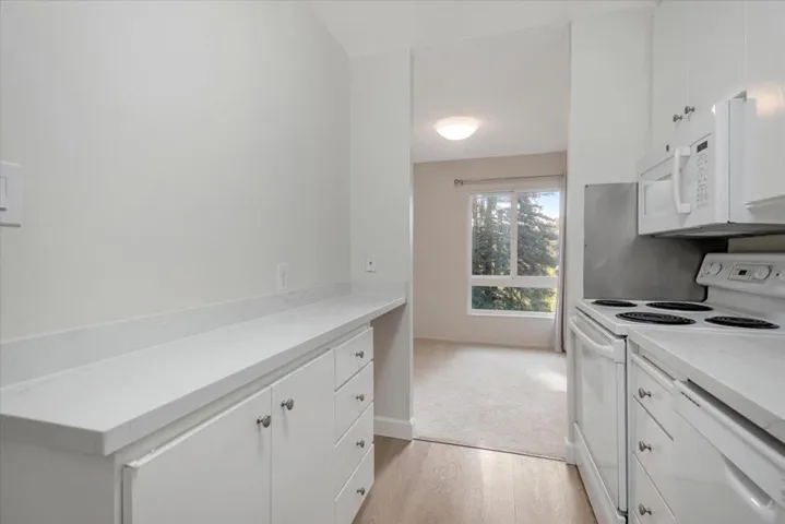 930 Peninsula Avenue 409, San Mateo, California 94401