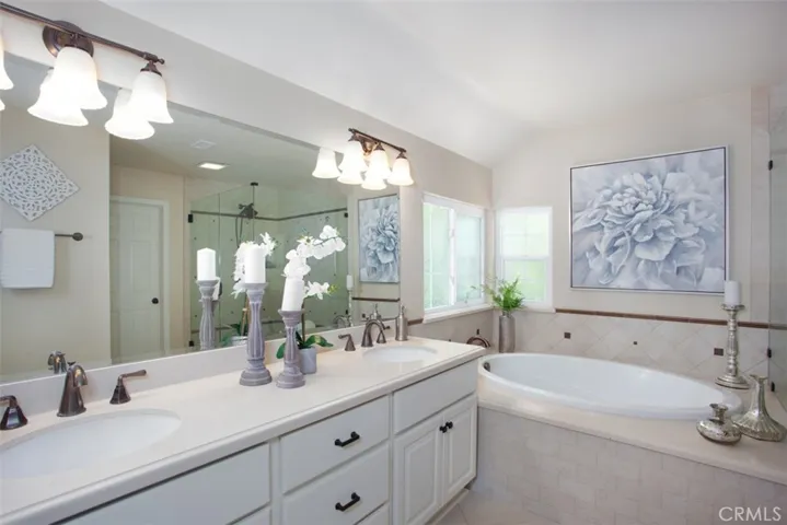 571 S Weymouth Court, Anaheim Hills, California 92807