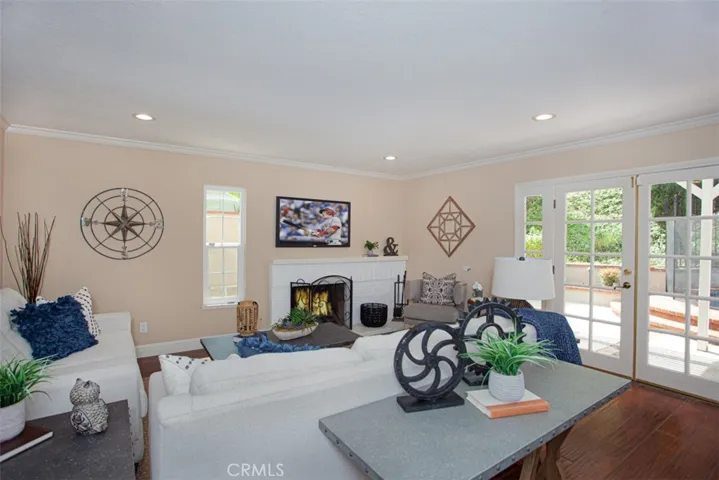 571 S Weymouth Court, Anaheim Hills, California 92807