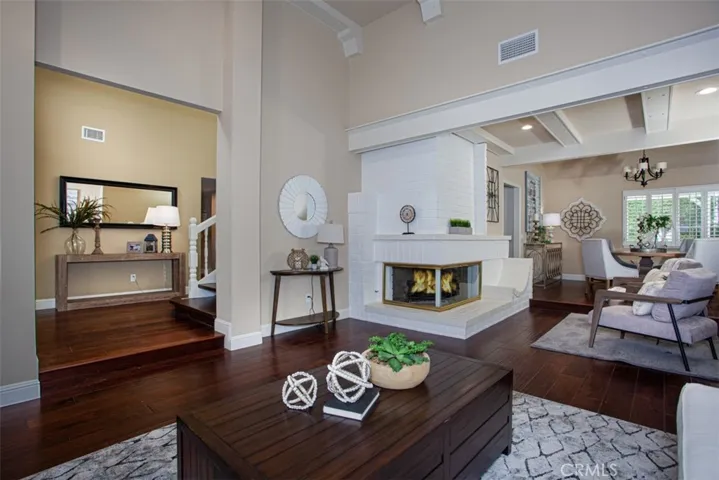 571 S Weymouth Court, Anaheim Hills, California 92807