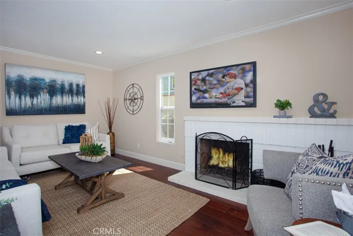 571 S Weymouth Court, Anaheim Hills, California 92807