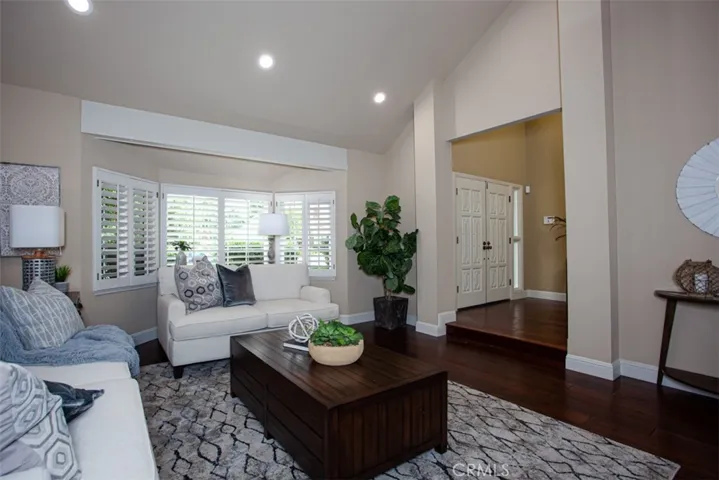 571 S Weymouth Court, Anaheim Hills, California 92807