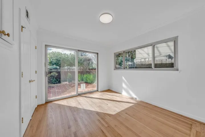 750 Arbor Road 1, Menlo Park, California 94025