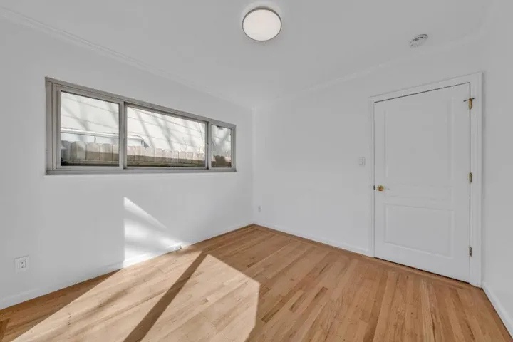 750 Arbor Road 1, Menlo Park, California 94025