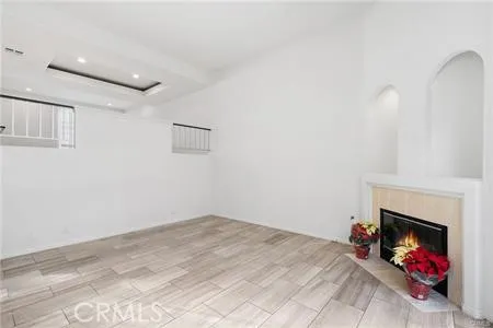5340 Las Virgenes Road 8, Calabasas, California 91302